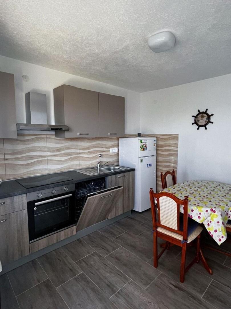 Apartment Dalibor Lukovo Šugarje 외부 사진